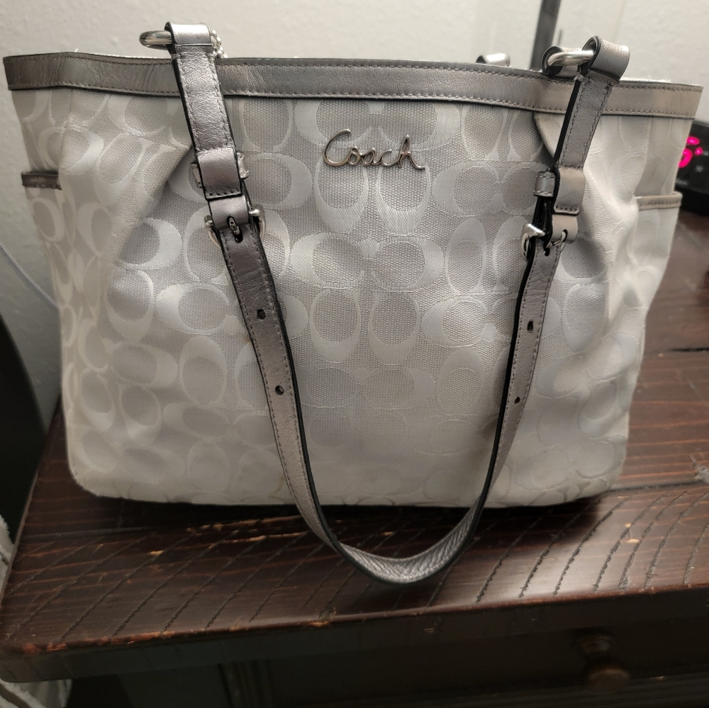 Coach tote